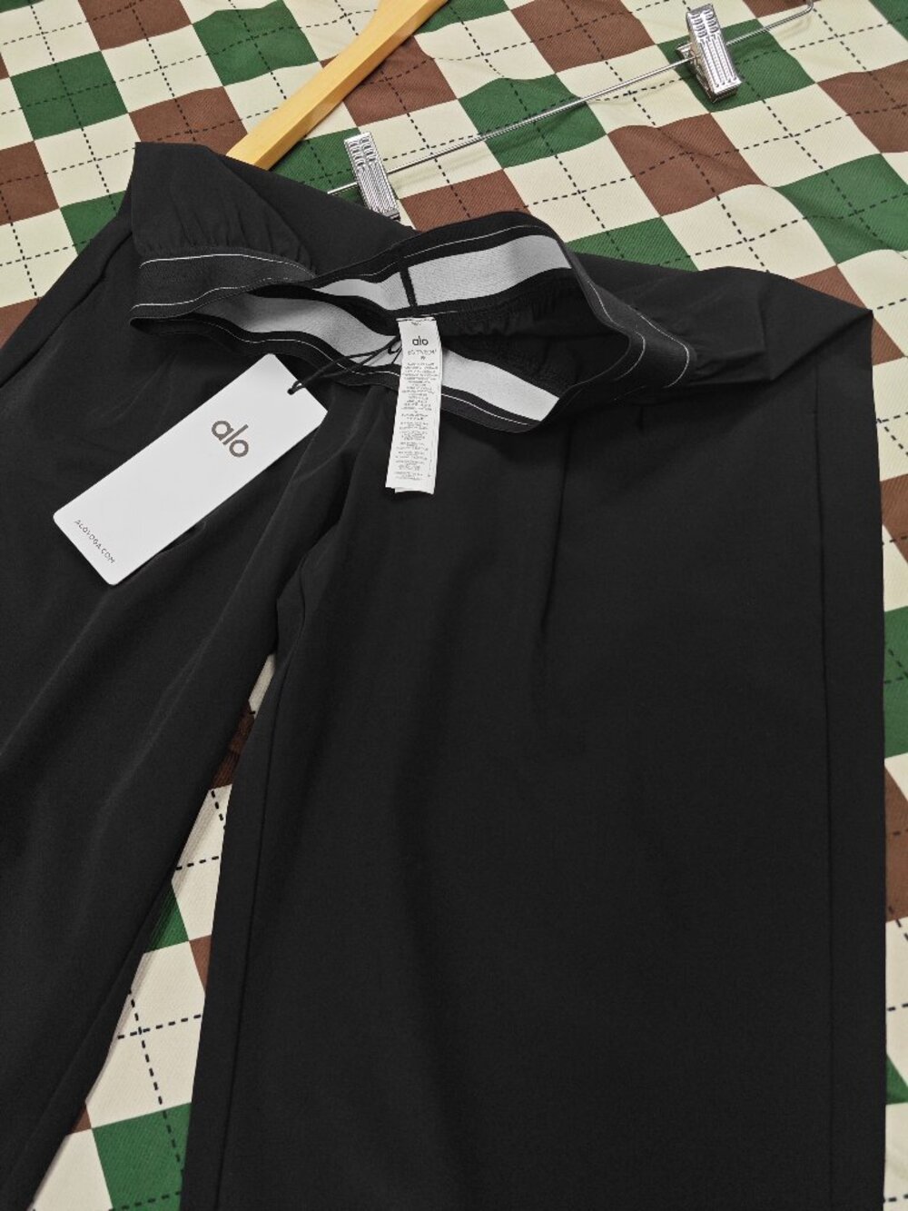 Women's Black ALO Yoga Suit Up Trouser 💙Athleisure Relaxed Fit Pants NWT💛 - Picture 8 of 9